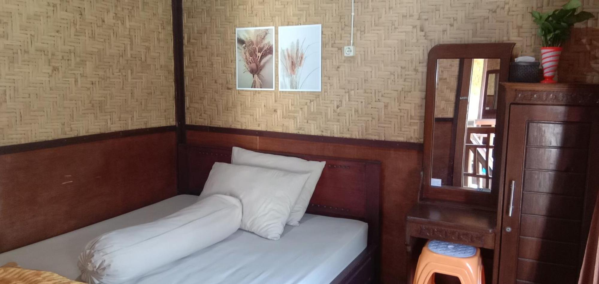 Radiya Guesthouse Sembalunlawang Exterior foto