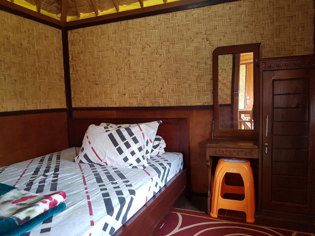 Radiya Guesthouse Sembalunlawang Quarto foto