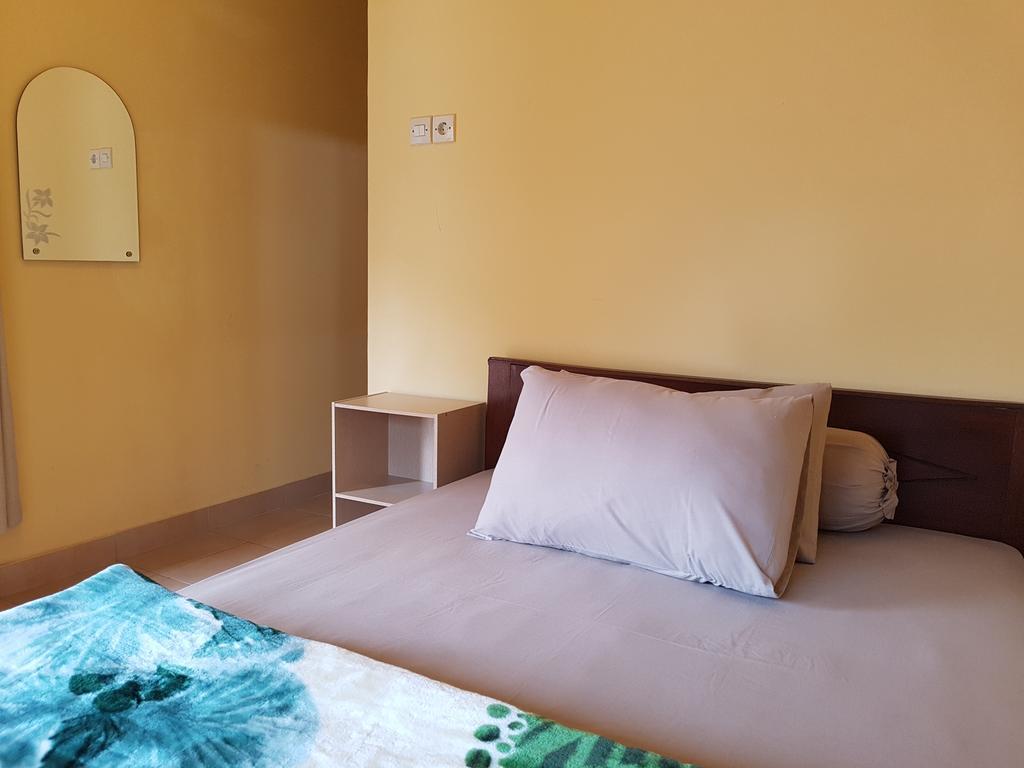 Radiya Guesthouse Sembalunlawang Quarto foto